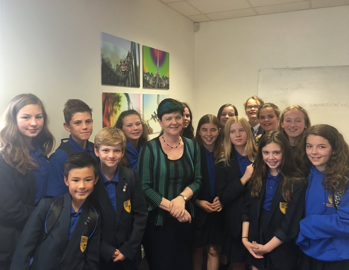 Wonderful @speakrs4schools session with @TestbourneCS  #Whitchurch #Brexit has led to a lively  interest in politics