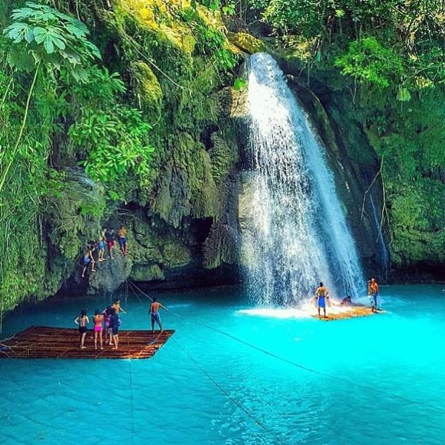 Piclogy's tweet image. Badian, Cebu, Philippines | Photography by ©Thom King de Villa