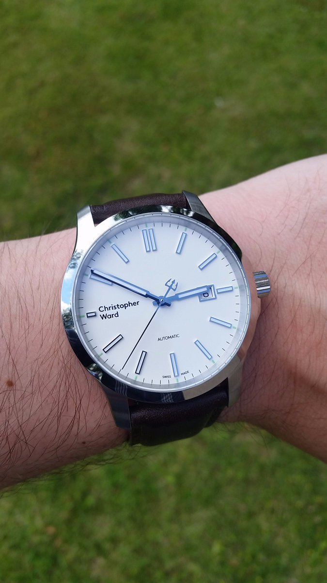 christopher ward trident classic