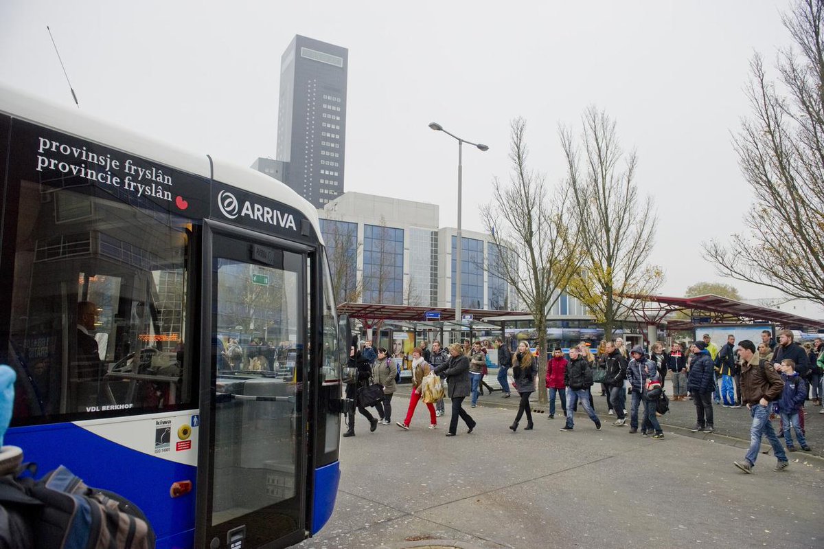 Friestalige informatie in Arriva-bussen bit.ly/29pXf4N