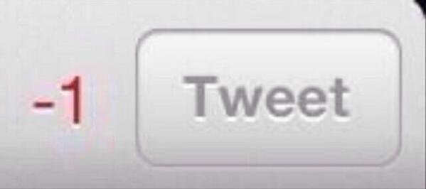 CauseWereGuys's tweet photo. When this happens, I have to choose which grammatical sin I'll have to make in order to send a tweet https://t.co/yhjdGhQV8s
