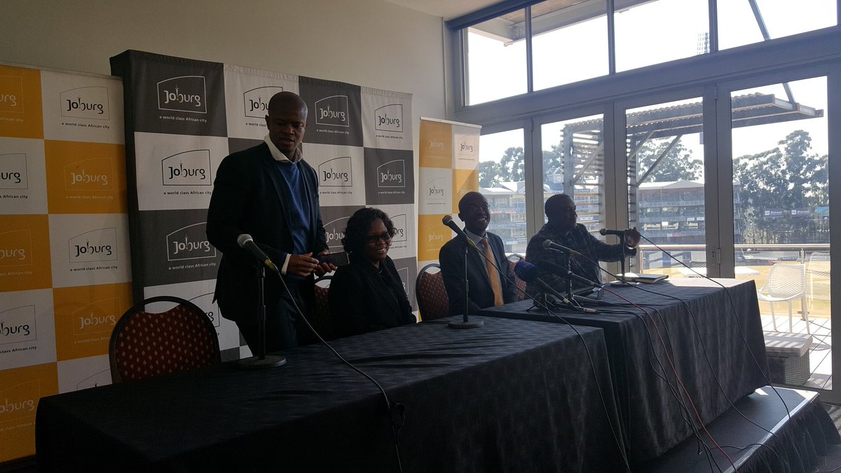 ANCJHB's tweet photo. In Jozi #ReMmogoKaMo #EndofTermreport Bra @TimModise thanks for a great Job #EndofTermreport @Geoff_Makhubo https://t.co/em4o1tvWqv