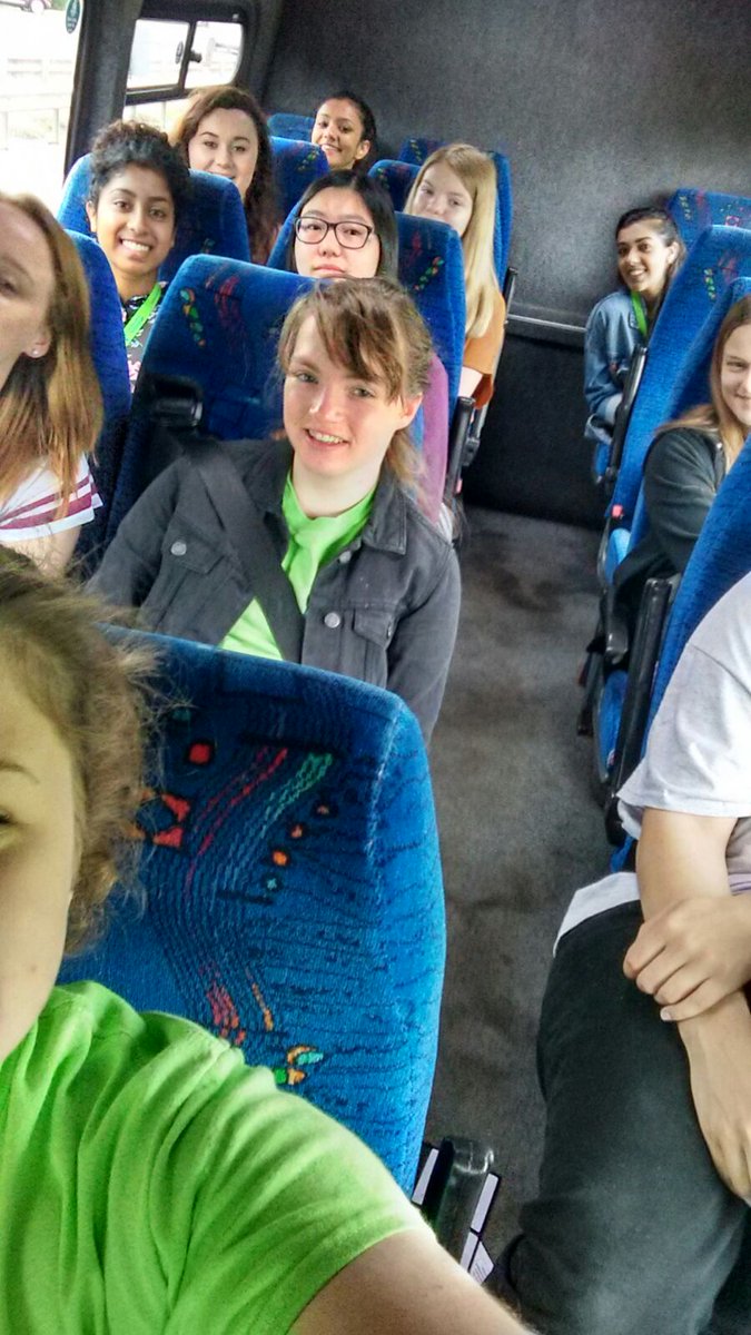 UoNBioscicareer's tweet image. our #UoNBiosciSS #FoodSciSS are off on their travels 2 @thorntonschocs @pepsico_uk  @belvoirff &amp;amp; #chilled KerryFoods