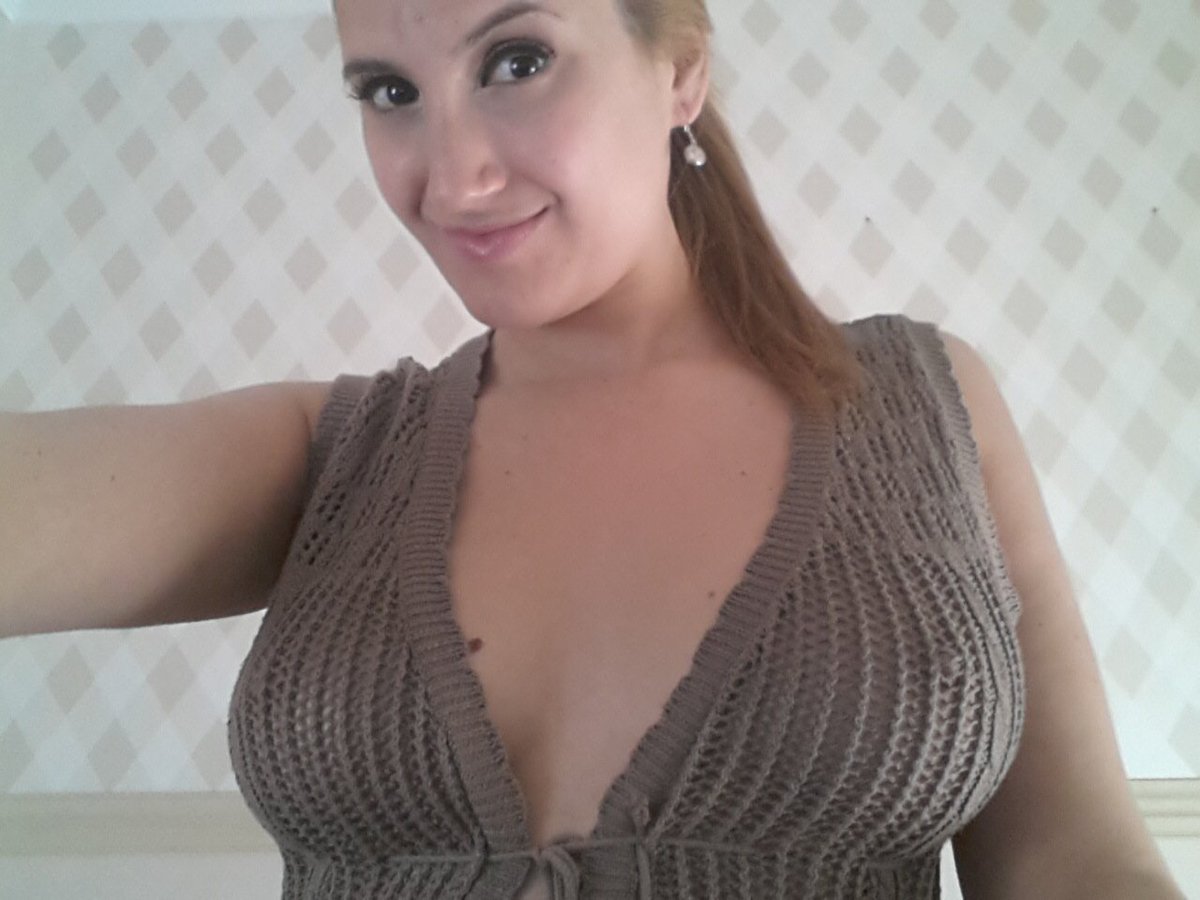 fans_yasmin's tweet photo. Como nos provoca @yasmin_ramos_ Online AQUÍ https://t.co/6YSRSER4QJ RT si te parece #Sexy 💕 https://t.co/cp7lIV8xhW