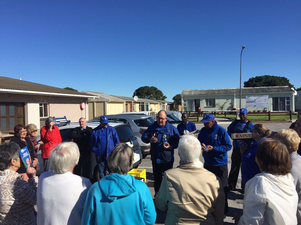 wsenekal's tweet photo. @AtholT visiting Louis Dubb NMBM W39 this morning #VotForChange @mda_atwork @VuurenEdmund https://t.co/mLbonU9oEW