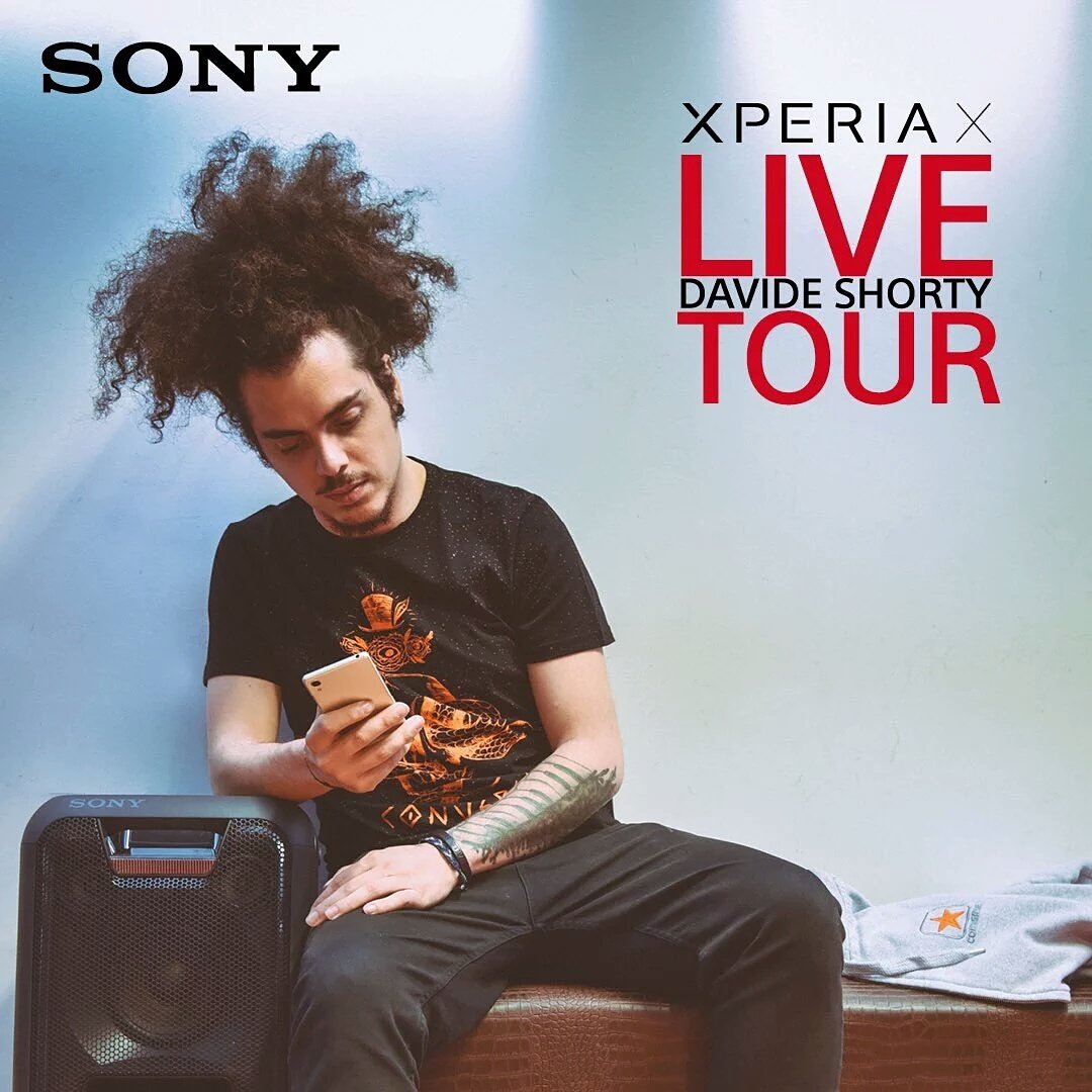 baelltour's tweet photo. #DavideShorty #SonyMobile #XperiaX #CosaVorrei #MySoulTrigger https://t.co/XU4i1UwE5N