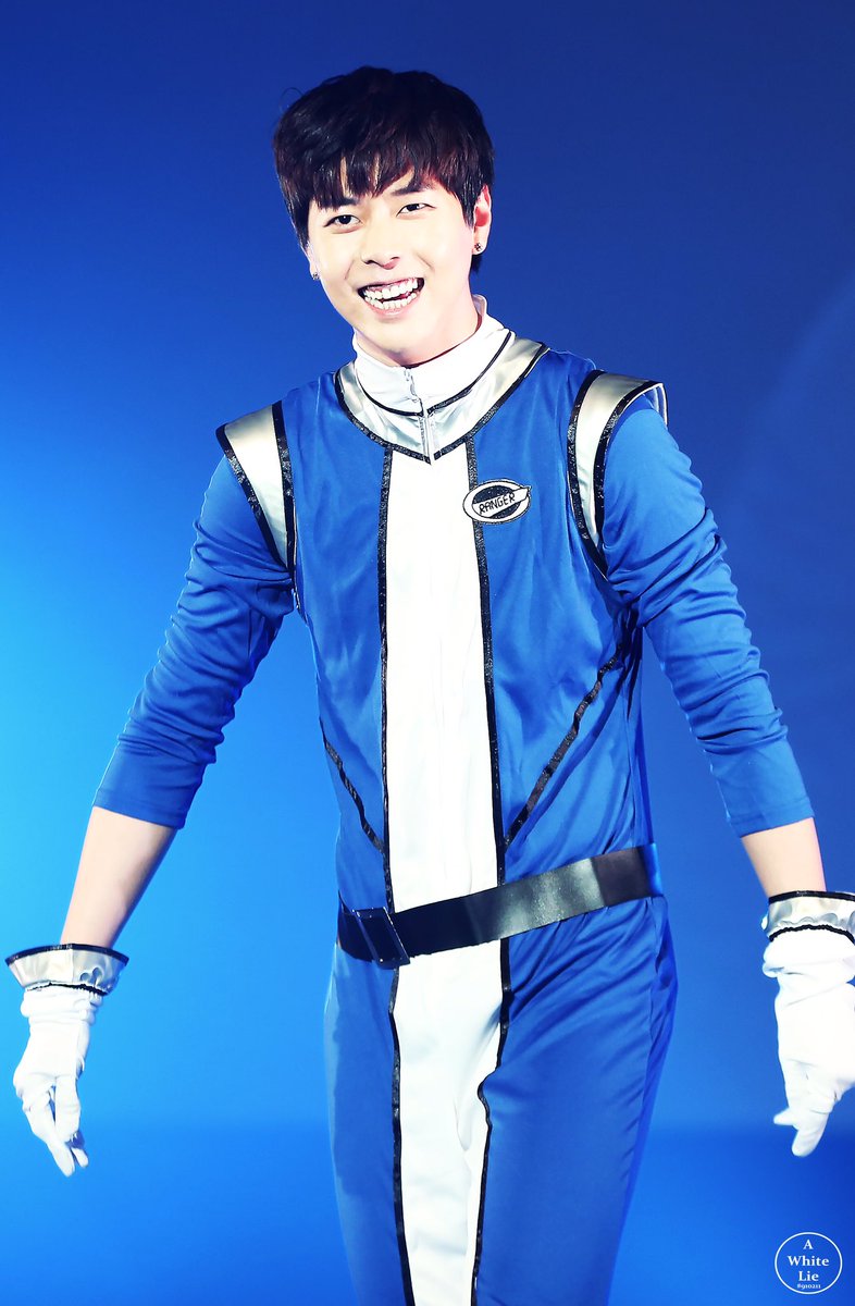 160702 팬미 업데이트 
#히스토리 #나도균 
<a href="/_nadokyun/">나도균</a> 음 역시 도균히어로의 미소는 세계를 구한다🙏🙏🙏💕