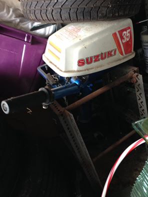 SuzukiMarineUK's tweet photo. Garage find by one of the team. She still runs too! #UltimateReliability https://t.co/xPVVP4f5Gw