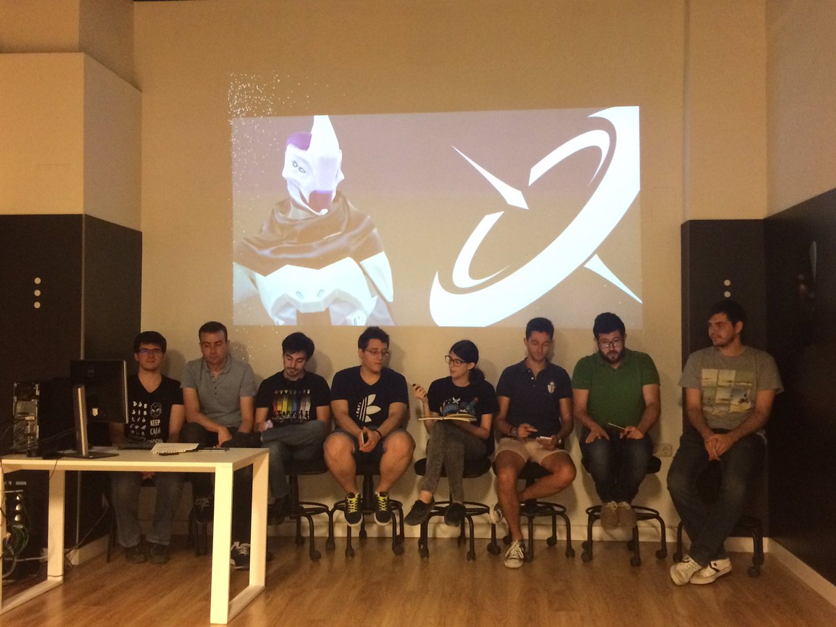 ESAT_Valencia's tweet photo. Me he colado en el ensayo del proyecto de @EsatMi3 y esto promete ;) #videojuegos #ESAT_Proyectos https://t.co/nmSzvXFnws