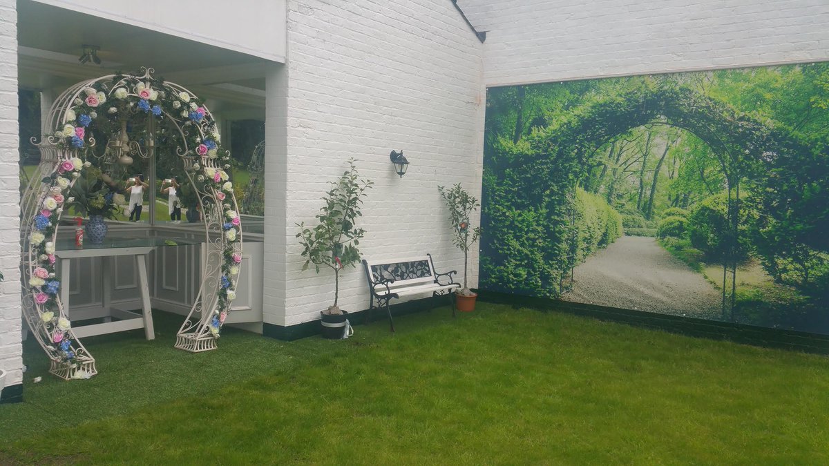 ShootersHH's tweet photo. Fabulous new outdoor/indoor Garden Room here @ShootersHH  -licensed for outdoor ceremonies whatever the weather!! https://t.co/fAQ9RpHLtU