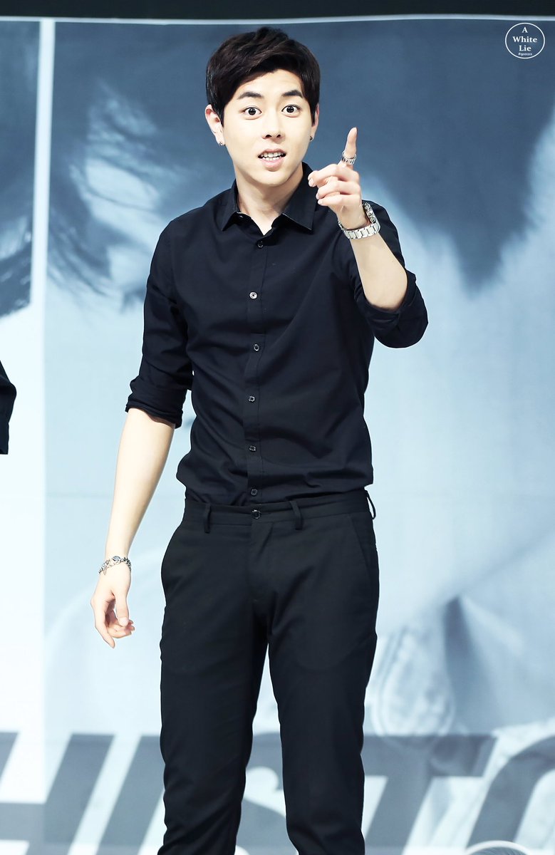 이케부쿠로 #나도균 #히스토리 
<a href="/_nadokyun/">나도균</a> "내일 이벤트 몇시부터시작이야?ㅇ.ㅇ"