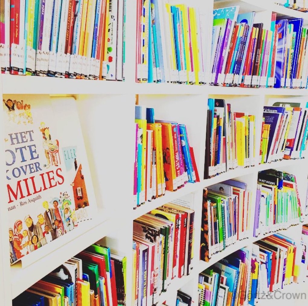 (Voor)lezen is voor kinderen belangrijk. Het bevordert de woordenschat,  fantasie en is een moment van ontspanning.