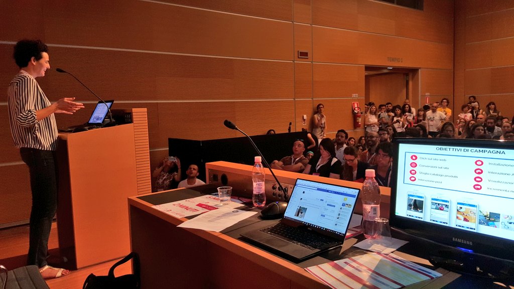 Sempre pienone in sala Social Adv. Valeria svela come ottimizzare le campagne integrate Facebook/Instagram #wmf16