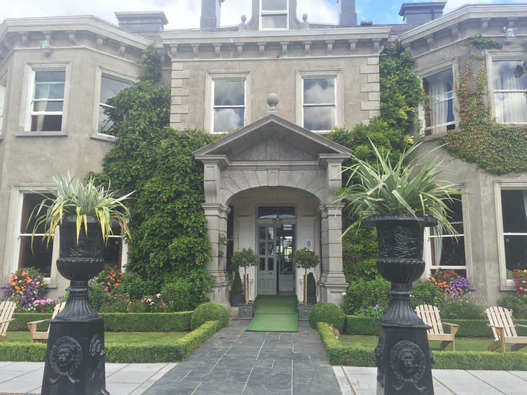 JessieWallaceUK's tweet photo. Thank you @TinakillyHouse for a beautiful peaceful stay #dontwantoleave https://t.co/SDzf9SuImr