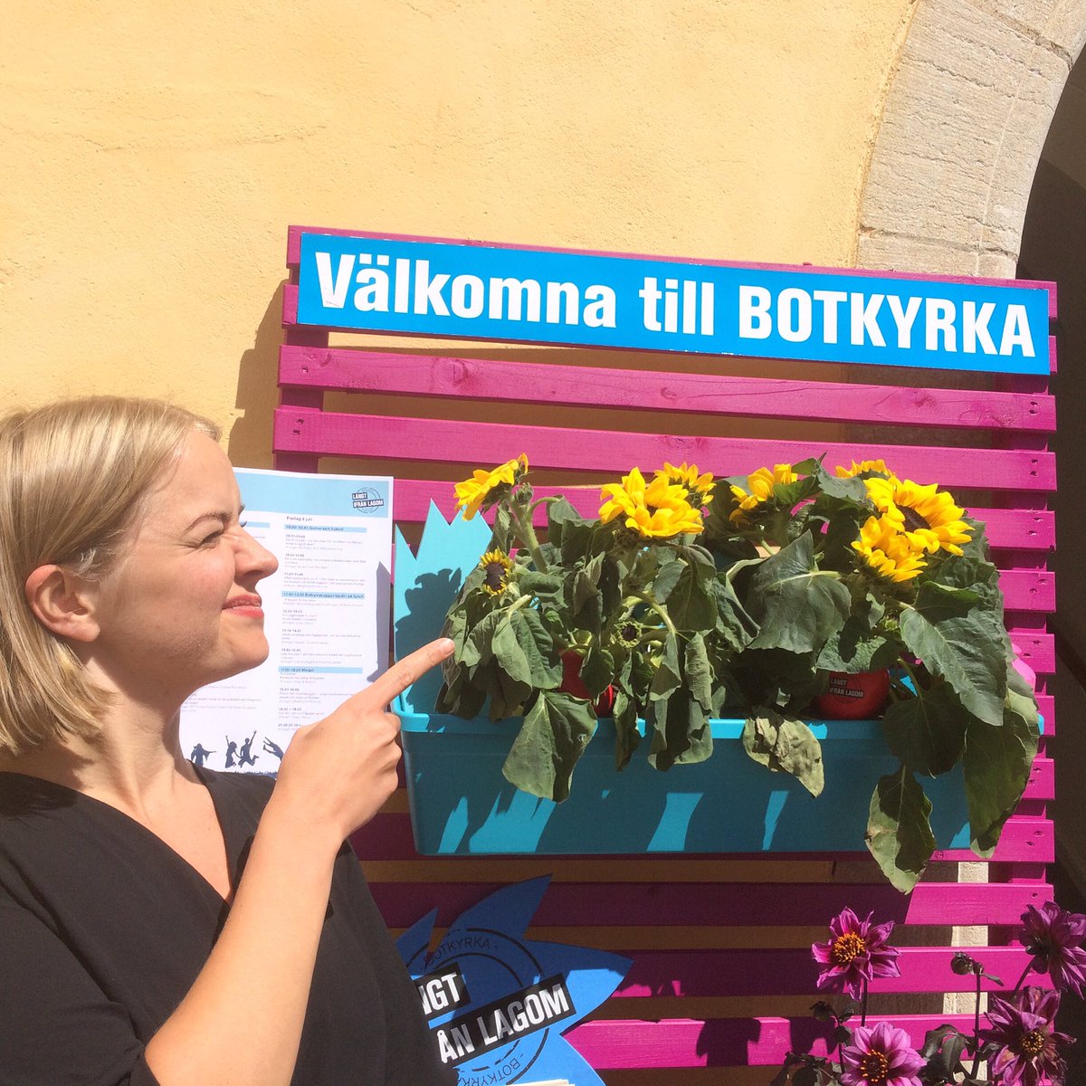 . <a href="/hannacederin/">Hanna Cederin</a> hittar hem i Almedalen! Snart samtal med <a href="/ortenifokus/">ortenifokus</a> : "Hur organiserar vi orten?" #botkyrka