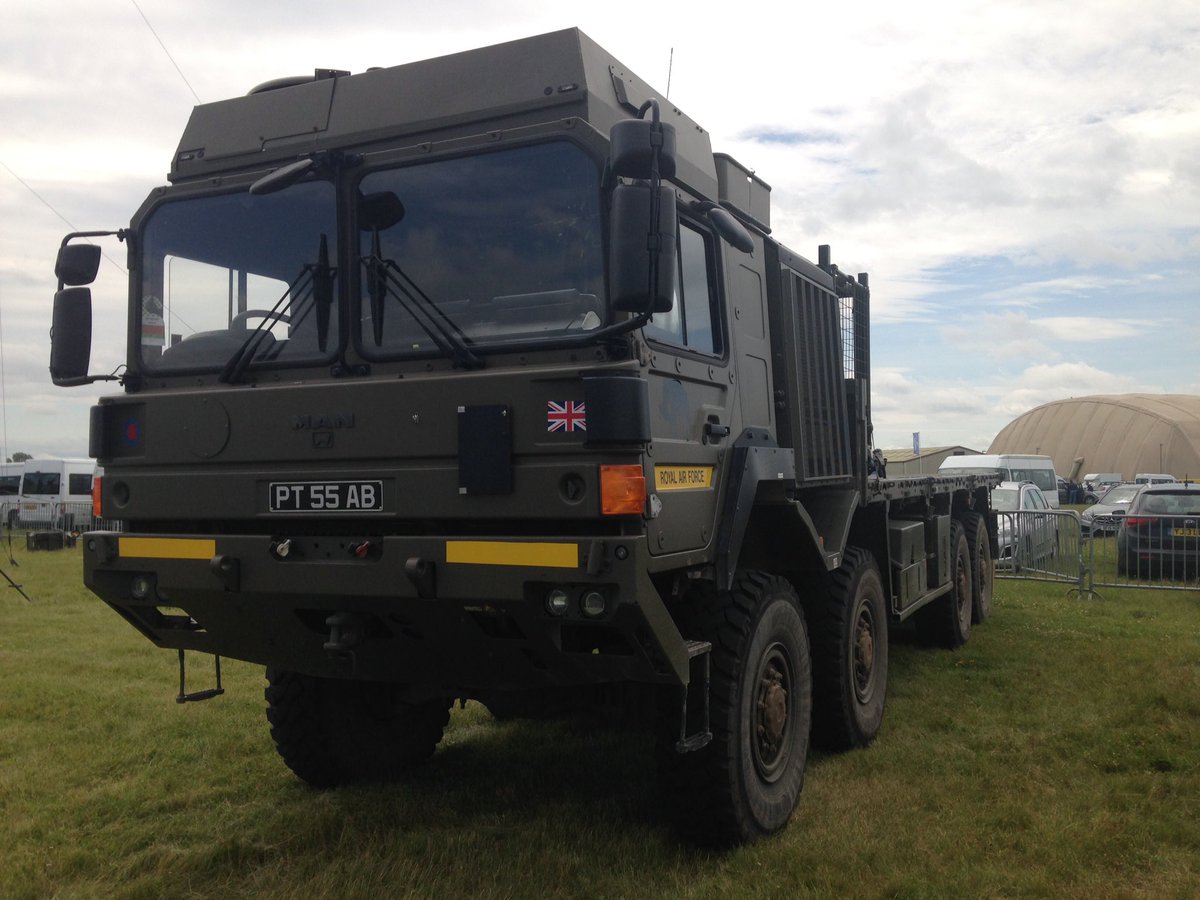 RAF_Wittering's tweet image. @RAFWittering1 @airtattoo No. 2 Mechanical Transport Squadron Oshkosk and MAN SV at RIAT 2016 #mighty2MT