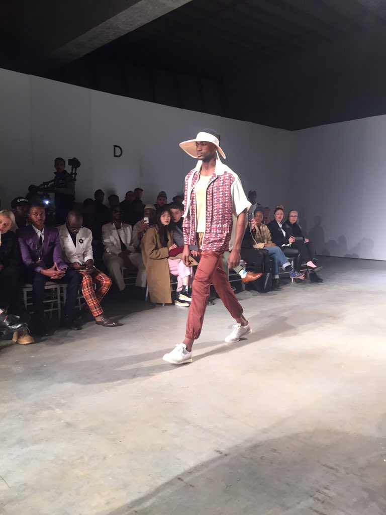 MG_Friday's tweet photo. From conceptualisation to design and production, @Lukhanyo_Mdingi blew us away #samw #lukhanyomdingi #ATIFY https://t.co/dh1YzmIneb