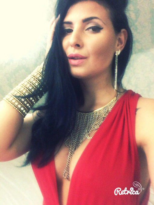 MUST #FOLLOW &amp; #RT   😍😍 @DeliciousKendr 😍😍  🔥🔥 🇸️🇪️🇽️🇾️ 🔥🔥 #Camgirl  #GoAndShowHerLove 💕💕 https://t.<a href="/tag/follow"class="tags">#FOLLOW</a><a href="/tag/rt"class="tags">#RT</a><a class="tags" target="_blank" title="On Twitter" href="/?out=eyJ0eXAiOiJKV1QiLCJhbGciOiJIUzUxMiJ9.eyJpYXQiOjE3MjQyMjMxODUsImlzcyI6InR3cG9ybnN0YXJzLmNvbSIsIm5iZiI6MTcyNDIyMzE4NSwiZXhwIjoxNzU1NzU5MTg1LCJyZWRpcmVjdF91cmwiOiJodHRwczovL3R3aXR0ZXIuY29tL0RlbGljaW91c0tlbmRyIn0.LIB7-ENzFp7dt53JgVr6uCGrOQ2Z4cWji0VubF--uLGoXdJZeNqyXUrtB0MCaVUqWPl5kGkjiXac3ArzIyl8DQ">@DeliciousKendr</a><a href="/tag/camgirl"class="tags"><span>#camgirl</span></a><a href="/tag/goandshowherlove"class="tags"><span>#goandshowherlove</span></a>