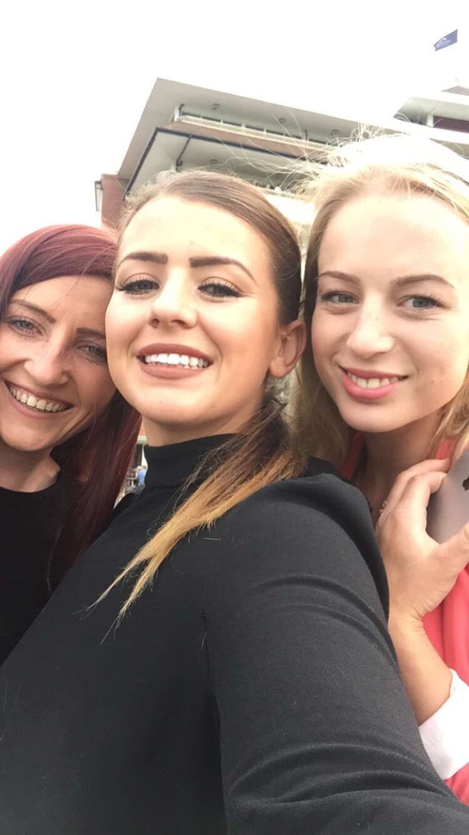 jade_nason1's tweet photo. A few photos from Newbury Races  the Eve Johnson Houghton team, celebrating another winner Golden wedding #racing https://t.co/M14n9wJa0s