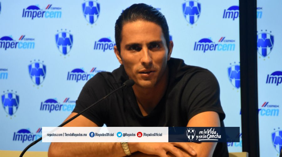 Rayados's tweet photo. “Chupete me hizo crecer como jugador y compañero, la dupla funcionó para el Equipo”, @DeNigris9 https://t.co/WIuLZ3LC5O