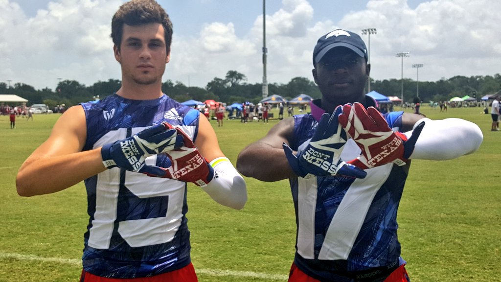 FanstandATX's tweet image. #CedarRidge bout that 3 Stripe Life #tx7on7