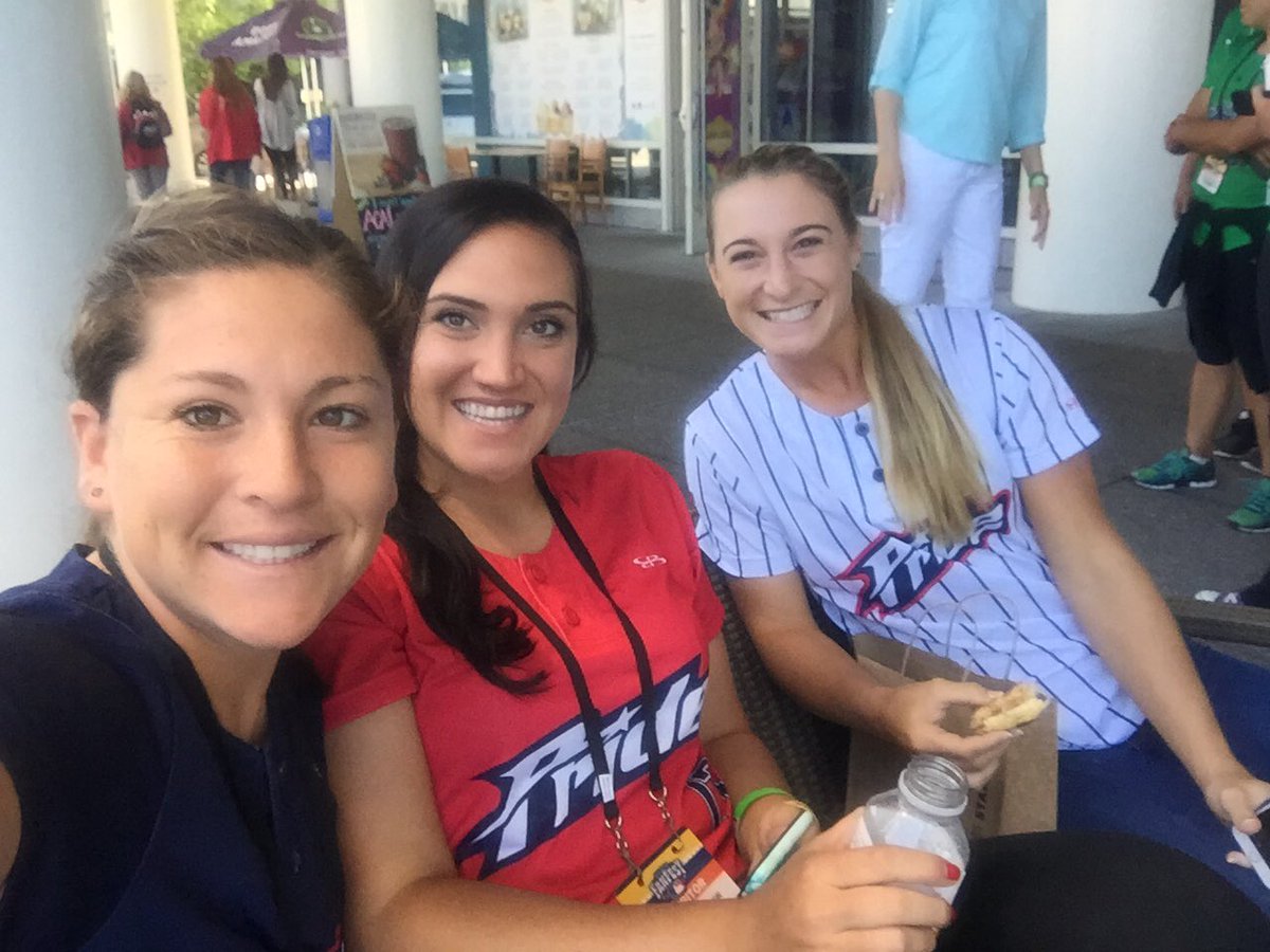 J_Gar18's tweet photo. Fanfest ready! @USSSAPride  @MLB https://t.co/slQDGwtepy
