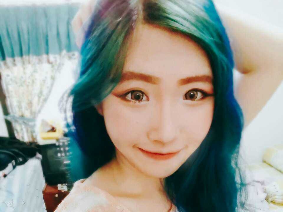 haewoons's tweet photo. Catch ME LIVE on #fame on 08 7월 2016 at 10:00 오후 - Don't miss it! https://t.co/eSkmo34ZD1 https://t.co/rFWvB6LDsC