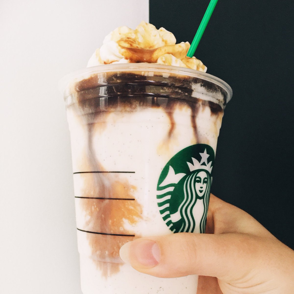 1 shot of espresso poured on top of any Frappuccino.pic.twitter.com/jBIIVgG...