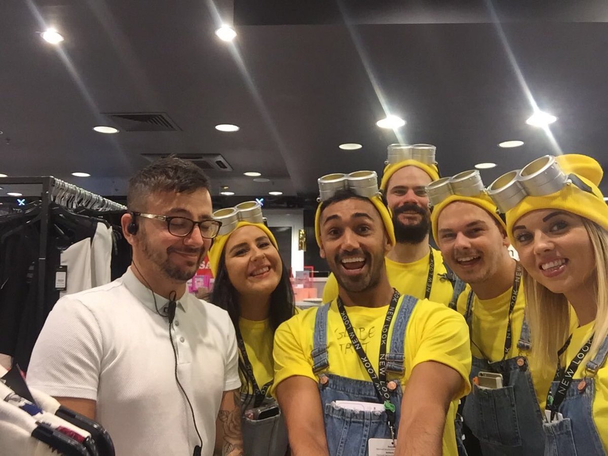 Mercede_F's tweet photo. @TeenageCancer @macmillancancer @NewLookFashion #NLgothedistance16 #shop4 https://t.co/4FnVILwLKO https://t.co/NhF0n7aAVW