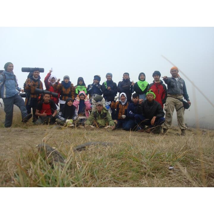 rahmautamin's tweet photo. Tanggal 12-13 naik lagi yee,, bismillah #ke2#Gn.Gede #Adventure #semangat https://t.co/BIgYxrEKkF