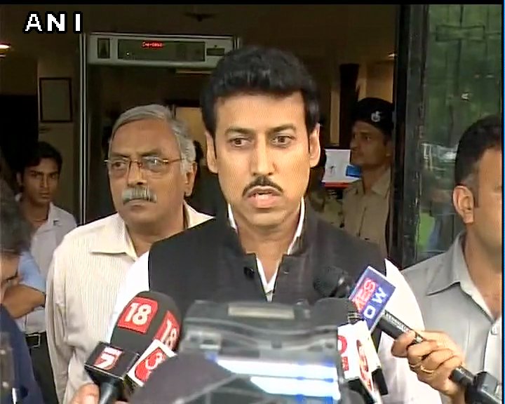 ANI's tweet photo. If cable operators broadcast channels which aren't licensed thn action will be taken against them-RS Rathore,MoS I&amp;B https://t.co/kJbpNmFWEp