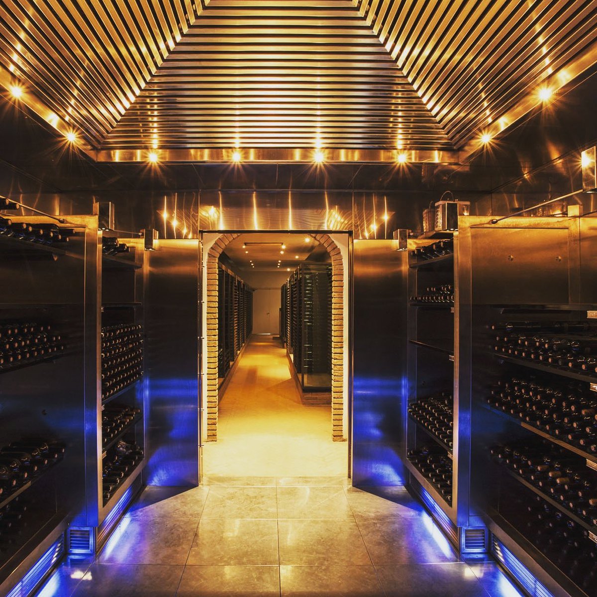 CapannelleWine's tweet photo. Martedì 12 luglio il X Raduno del Caveau a #Capannelle. Ospite la #Finlandia con i suoi sapori #Wine #Chianti https://t.co/6YE4tMusqj