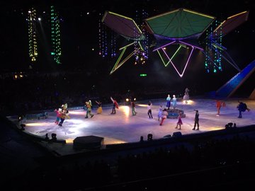 ディズニーオンアイスで男の子の服装 おすすめのコスチュームは そーなんて