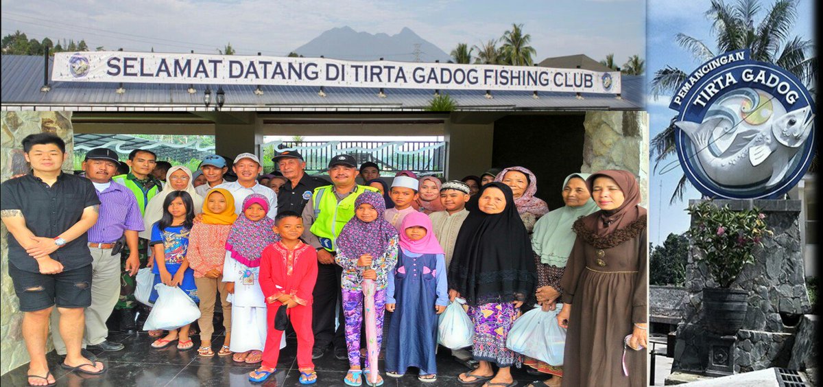 InfoEnjoybogor's tweet photo. @TirtaGadog 03 July 2016. Tirta Gadog Berbagi jelang Idul Fitri 1437H https://t.co/rW02vgezPi