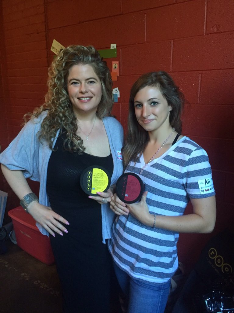 RealQueenC's tweet image. Love @RootsHummus &amp;amp; @alexandra_tew!