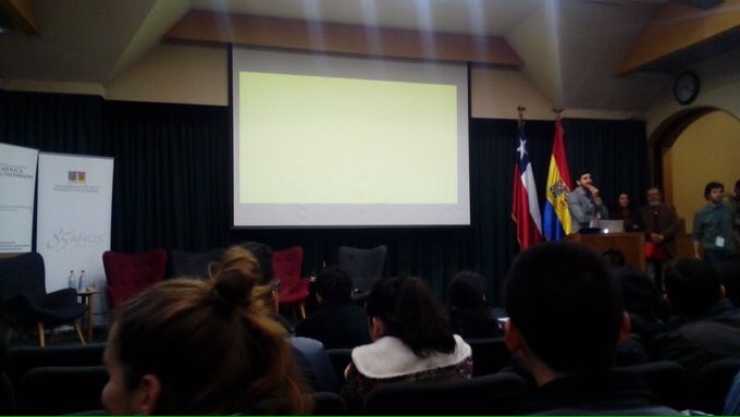 fiiSorg's tweet photo. Último día de #Minka2016 en charla de @labgobcl ;) https://t.co/Qza8yGs2oD