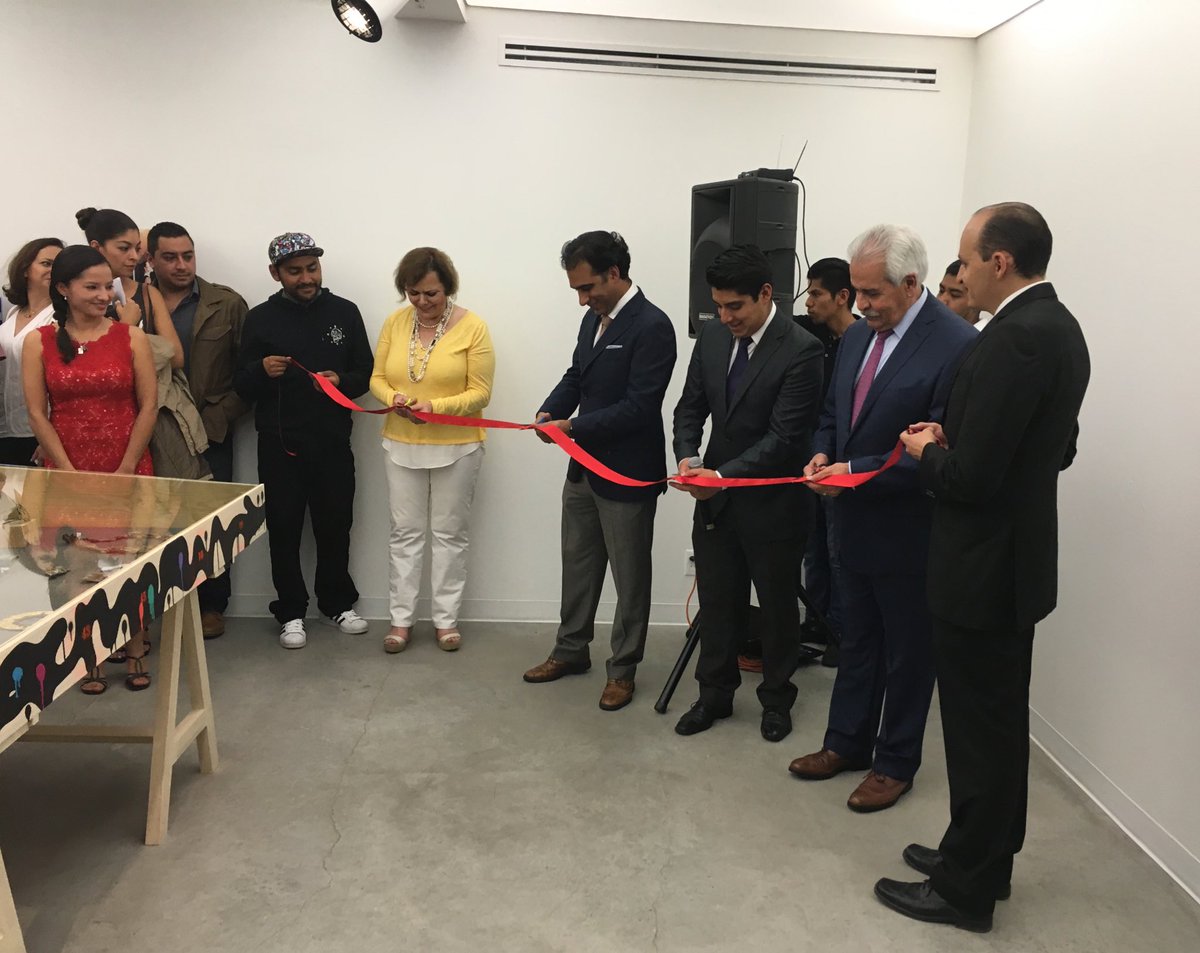 arquigon's tweet photo. Todo un éxito inauguración #ConcursoDeJoyeria @lacolectamx en @UnarteUnarte @MichelChain @DesaEcoPue @capac_puebla https://t.co/JLsHv6LzvU