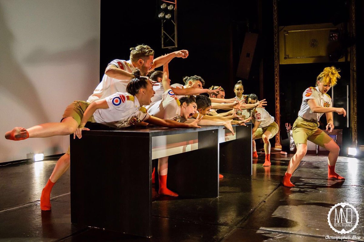 zerodanceco's tweet photo. Actuación de ZERO en el @MoveNDance. Pieza creada y estrenada en el escenario. https://t.co/vYc8UCZjqQ