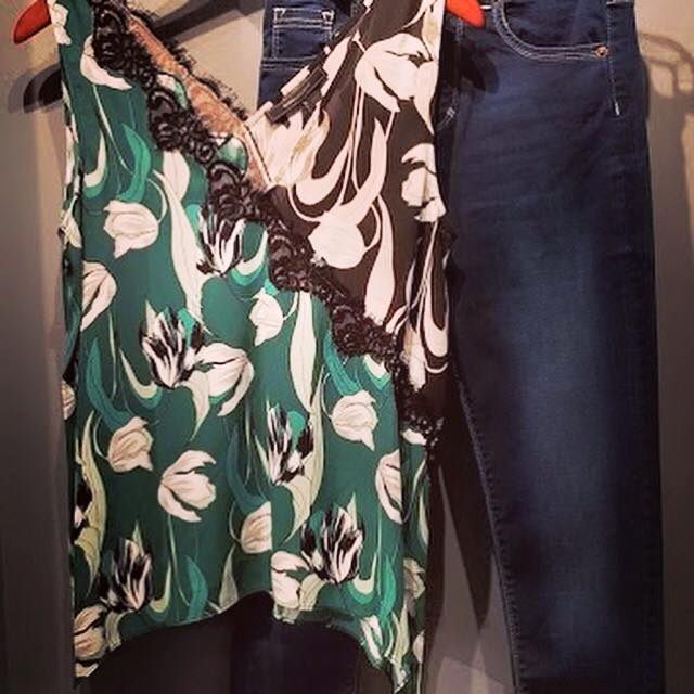 alldresseduphfx's tweet photo. New arrivals from #BCBG this week! https://t.co/hMcjXELcel