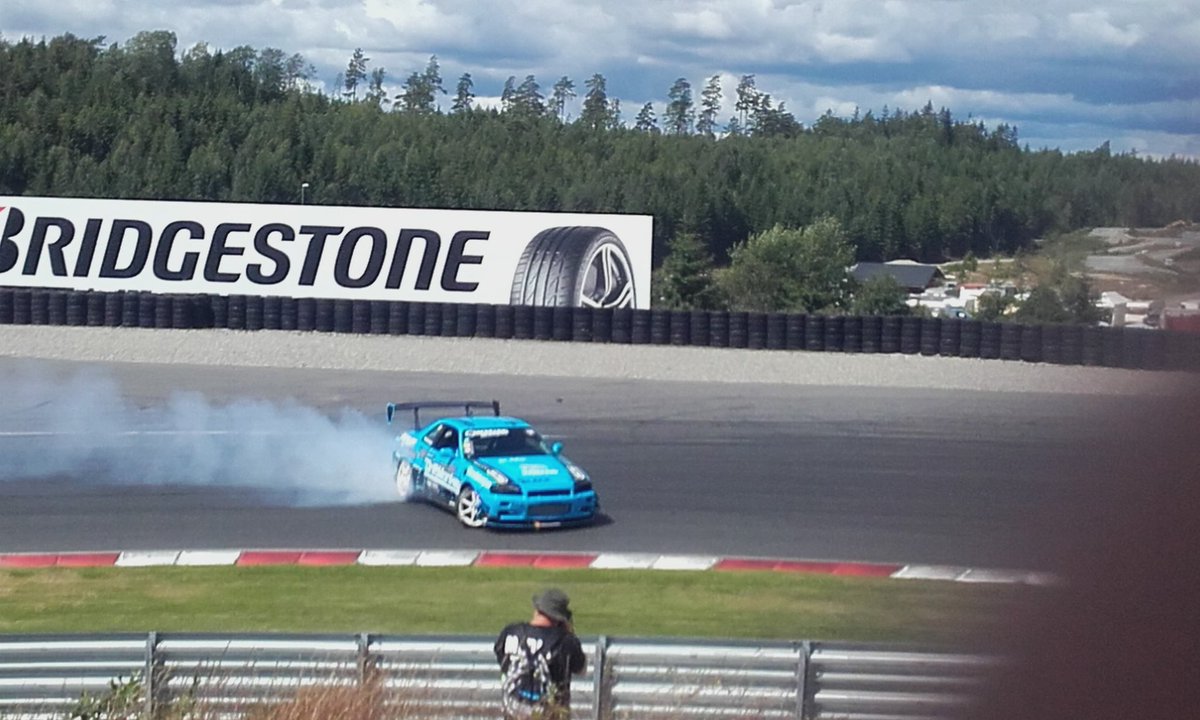 Sun, beer and cars.. #becausegatebil.. <a href="/MayoMotorClub/">Mayo Motorsport Club</a> <a href="/rallymacc/">Derek Mc Carthy</a>