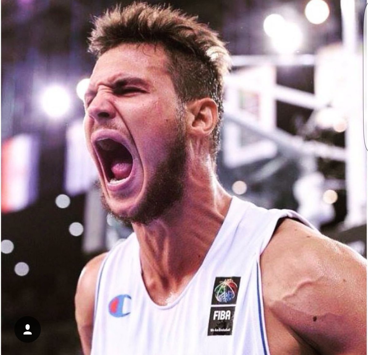 parallelecinico's tweet photo. Oggi così
#PreOlimpicoTipo https://t.co/7gIPUIk0R2