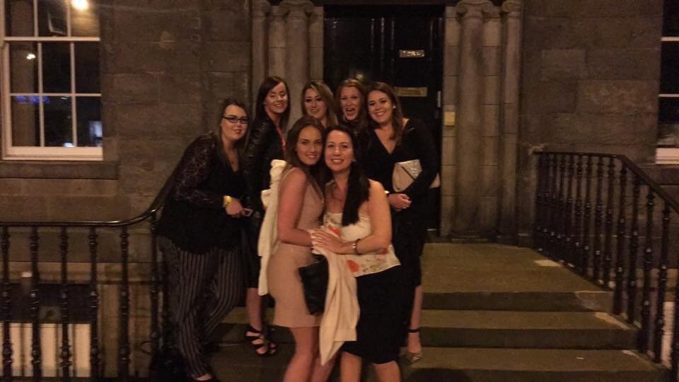 JuiceplusAsh's tweet photo. #TheFeelGoodNetwork #nightout #team #edinburgh #lovemyjob #cocktails #meal #work #love #juiceplus https://t.co/OuFRbyQ2nO