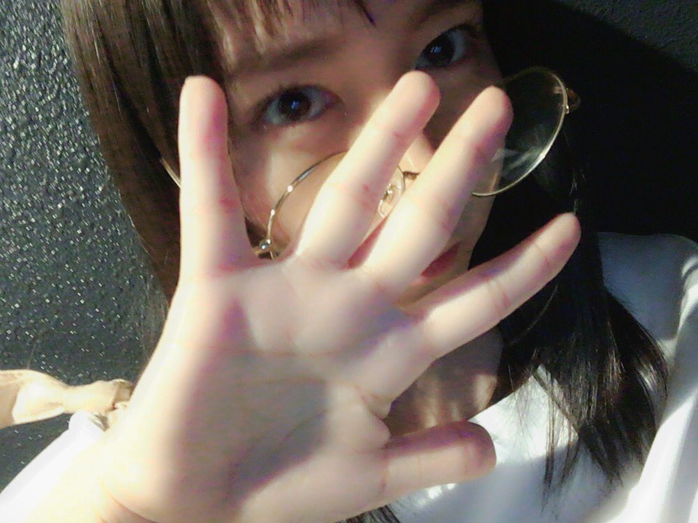 わさ みなるん赤ちゃんみたいな手してるよね わさ みなるん赤ちゃんみたいな手してるよね