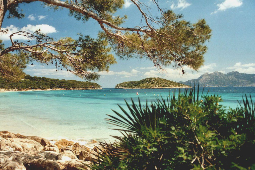 Picture Perfect Places To Stay In The Balearic Islands wlst.us/vB