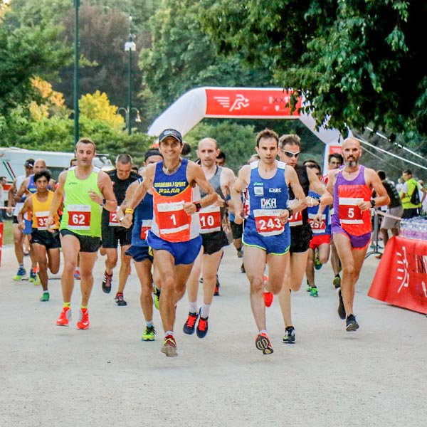 corroergosum's tweet photo. Run4T with Nctm https://t.co/W0dz1O14aA #corroergosum #corroergosumrunners #gara #milano #parcosempione #triennale https://t.co/tGJwcR4bEw
