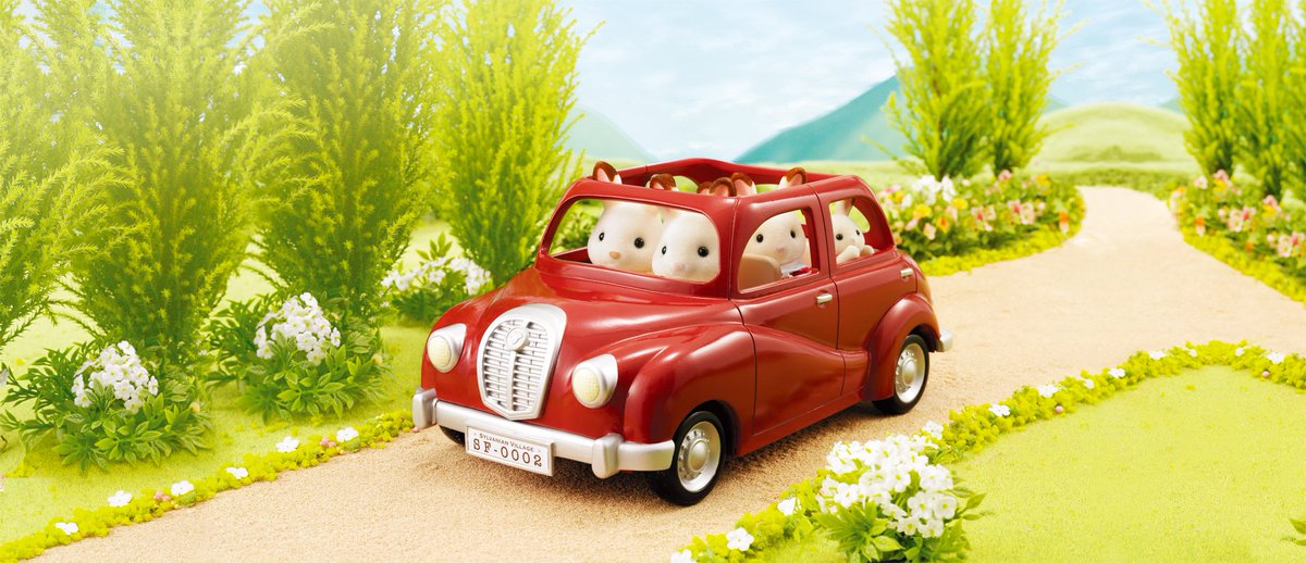 SylvanianUK's tweet photo. To celebrate our Hamleys Summer Tour we’re giving away a Saloon Car! RT for a chance to #win! #competition https://t.co/WrXqLqQhjJ