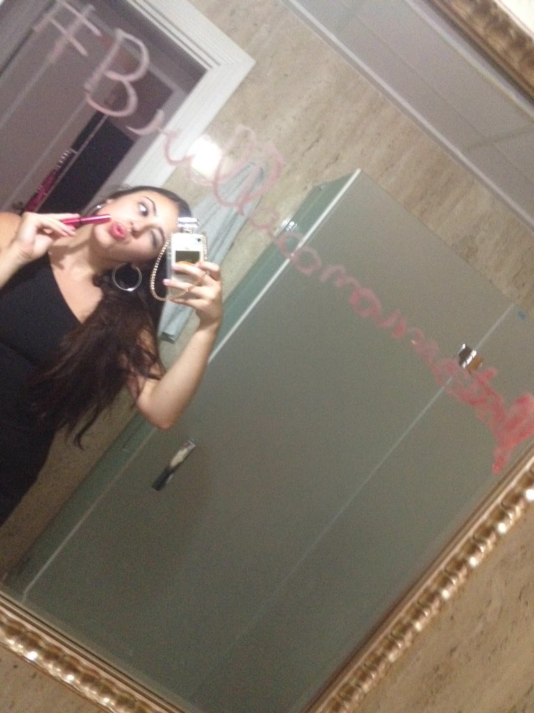 armadance's tweet photo. #Brillacomounaestrella #Tangerinegleam @AvonEspana https://t.co/LvgzsYQmpY