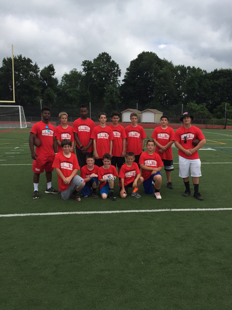 DeMatteoFB's tweet photo. Coach Lombardi &amp; Horne has their group take traditional pic. Or is it??? #DFA16 https://t.co/Hg7VHAOTCk