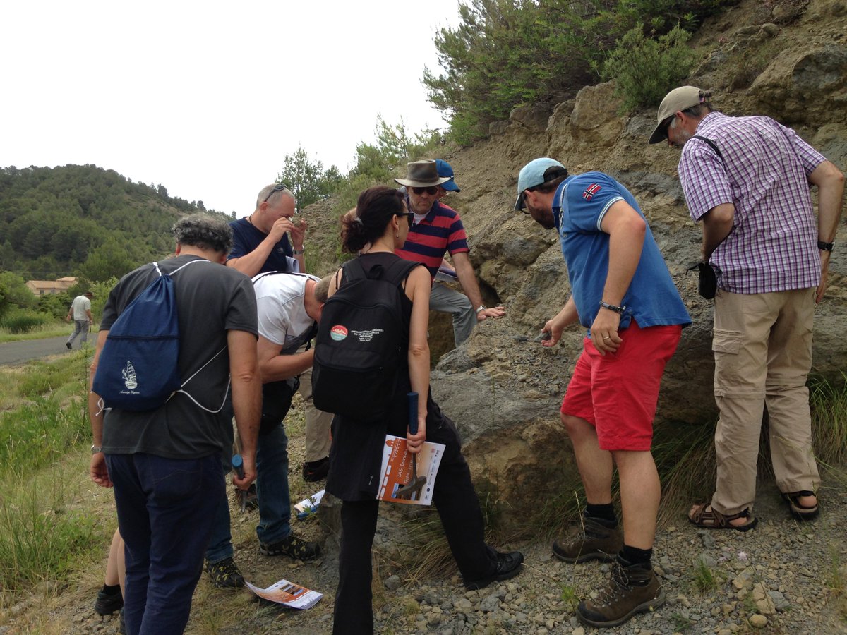 IMS_2017's tweet photo. #IMS_2017 IAS bureau on the field. Subpyrenean Eocene series, Coustouges, Aude, France @sedimentology @ObsMip https://t.co/4PIA1bzQWi