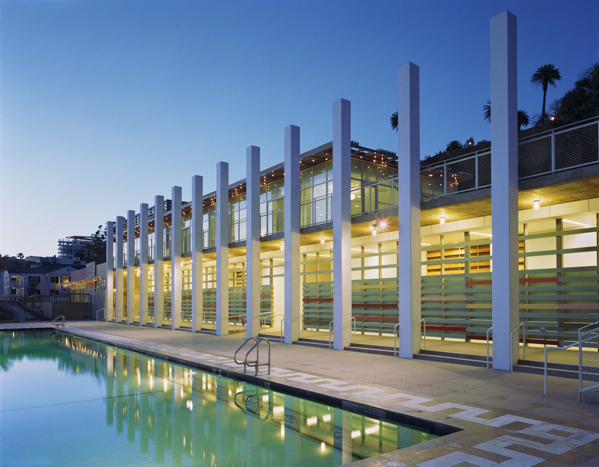 santamonicacity's tweet photo. Sunset Swim @SMBeachHouse tonight 7-10pm. $10 admission and adults only. Live music &amp; fun activities! #parksmonth https://t.co/SGZ8xeApIk